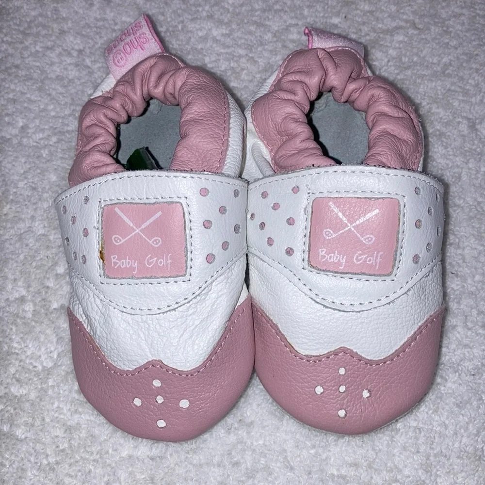 Shoshoos leather pull on pink white leather baby golf medium
